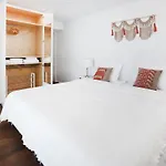 Santa Joana With Garden And Heated Pool *