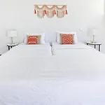 Apartamento Santa Joana With Garden And Heated Pool Lisboa